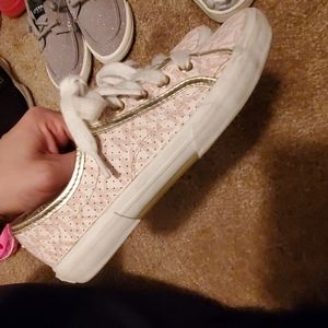Michael kors sneakers used